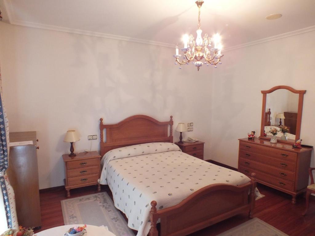 Hotel Pousada Vicente Risco Castro Caldelas Room photo
